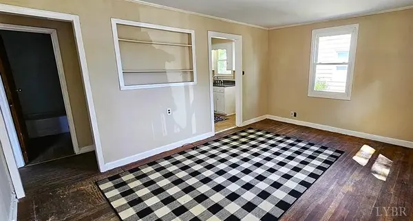 138 Harris PL, Danville, VA 24541