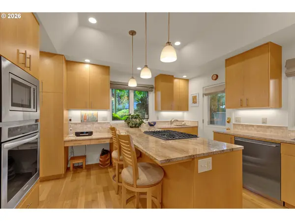 3659 AGATE ST, Eugene, OR 97405