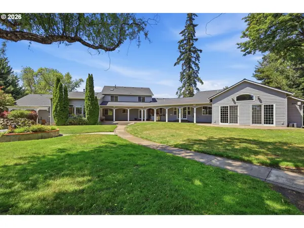 161 RIVER CLUB DR, Roseburg, OR 97471