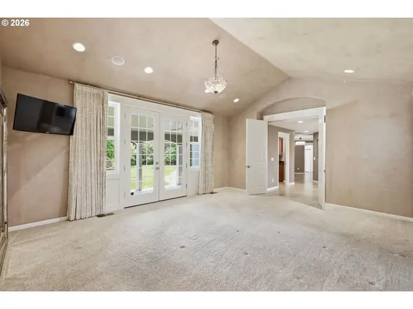 161 RIVER CLUB DR, Roseburg, OR 97471