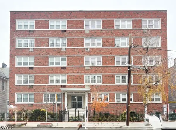 154 Bowers St #2D, Jersey City, NJ 07307