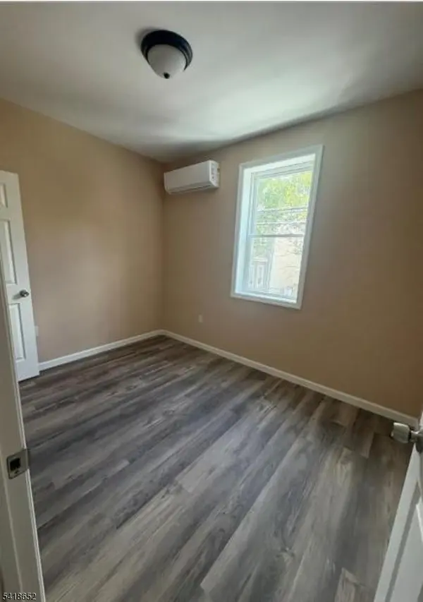172 N Main St Cv #3, Paterson City, NJ 07522