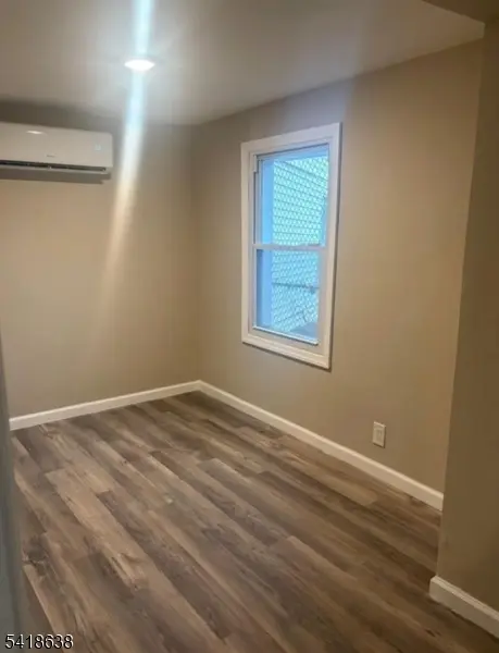 172 N Main St Cv #5, Paterson City, NJ 07522