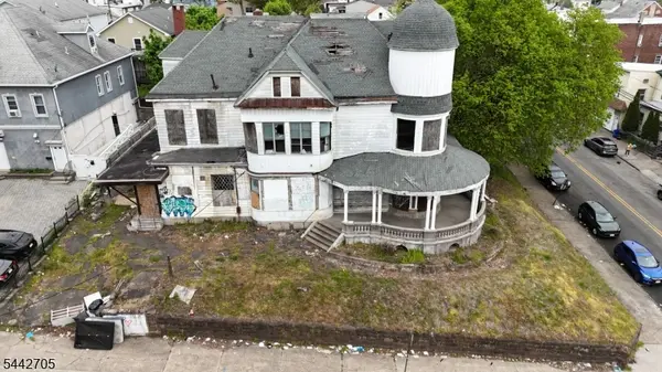 111 Belmont Ave, Paterson City, NJ 07522