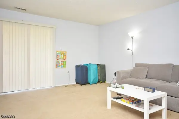 1508 Edison Glen Ter #1508, Edison Twp., NJ 08837