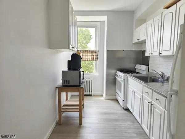 443-445 Springfield Ave #2C, Summit City, NJ 07901