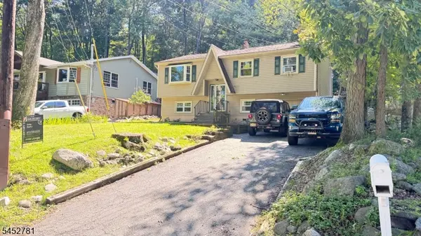 89 Tomahawk Trl, Sparta Twp., NJ 07871