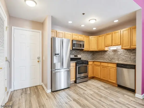 19 Market Street #401, Paterson City, NJ 07501