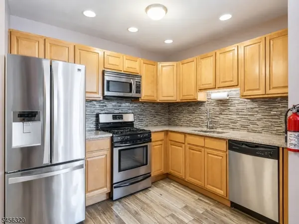 19 Market Street #401, Paterson City, NJ 07501