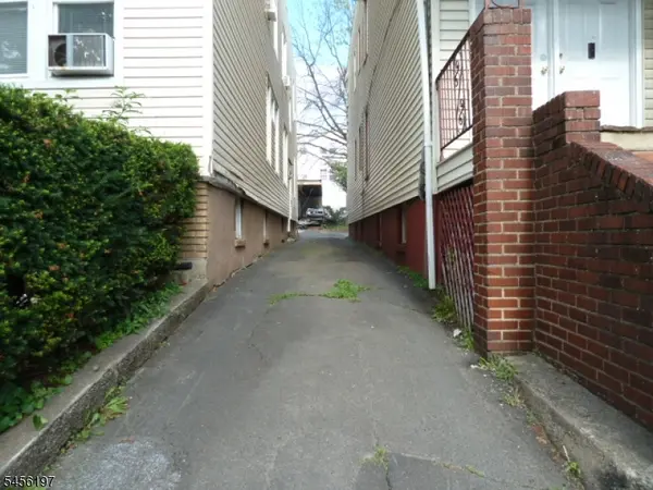 390 NORTH 7TH STREET, Newark City, NJ 07107