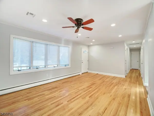 16 Amelia St, North Caldwell Boro, NJ 07006