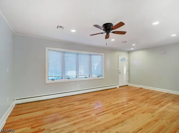 16 Amelia St, North Caldwell Boro, NJ 07006
