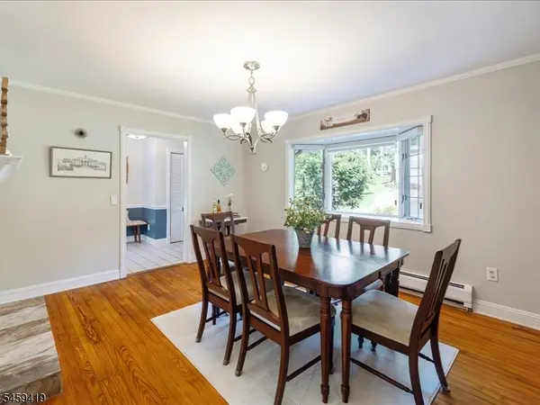 30 Laurel Dr, Wayne Twp., NJ 07470