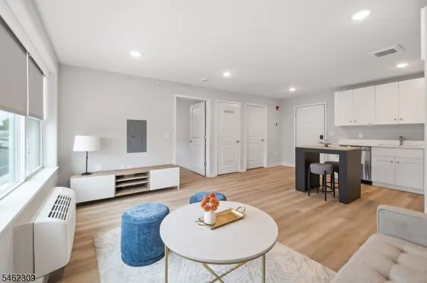 449 Washington St, Newark City, NJ 07102