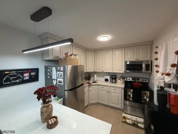 203 N Beverwyck Rd #5, Parsippany-troy Hills Twp., NJ 07034