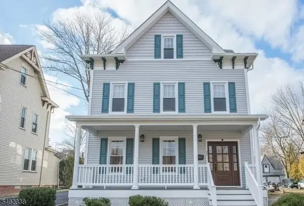27 Center St, Chatham Boro, NJ 07928
