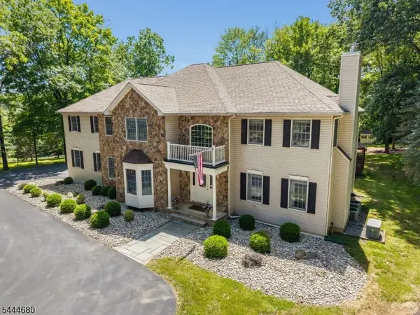 5 Elk Ridge Rd, Lebanon Twp., NJ 07830