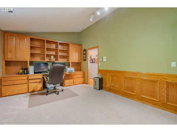 10800 NW 13TH PL, Vancouver, WA 98685
