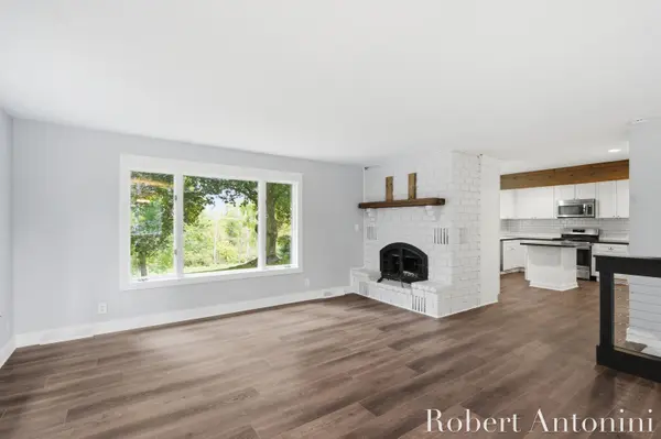 3630 Michigan ST NE, Grand Rapids Twp, MI 49525