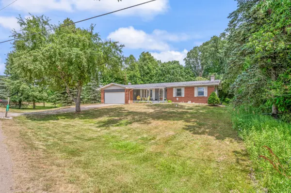 14190 Oak Hollow DR, Big Rapids Twp, MI 49307