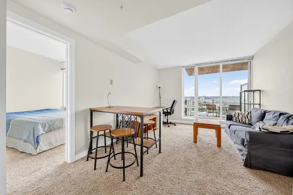3820 Brentwood RD NW #1806, Calgary, AB T2L 2L5