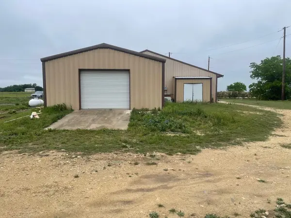 5266 FM 970, Florence, TX 76527