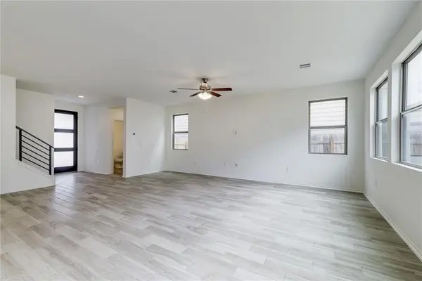 9107 Garnet DR #65, Austin, TX 78729