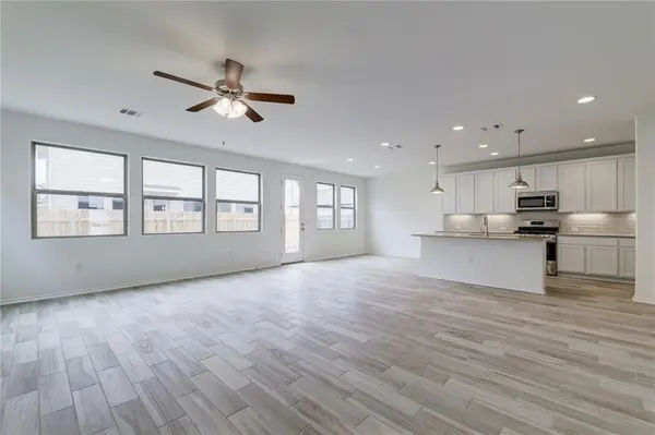9107 Garnet DR #65, Austin, TX 78729