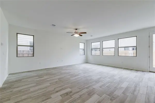9107 Garnet DR #65, Austin, TX 78729