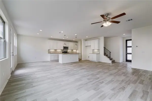 9107 Garnet DR #65, Austin, TX 78729