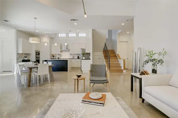 3407 Windsor RD, Austin, TX 78703