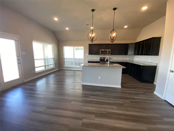 806 Hollyhock DR, Temple, TX 76502