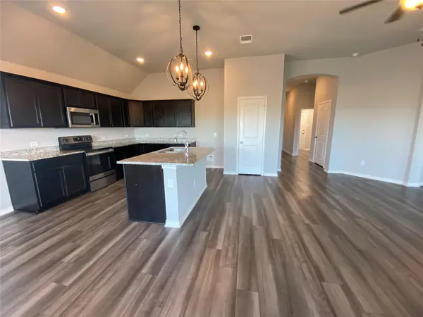 806 Hollyhock DR, Temple, TX 76502