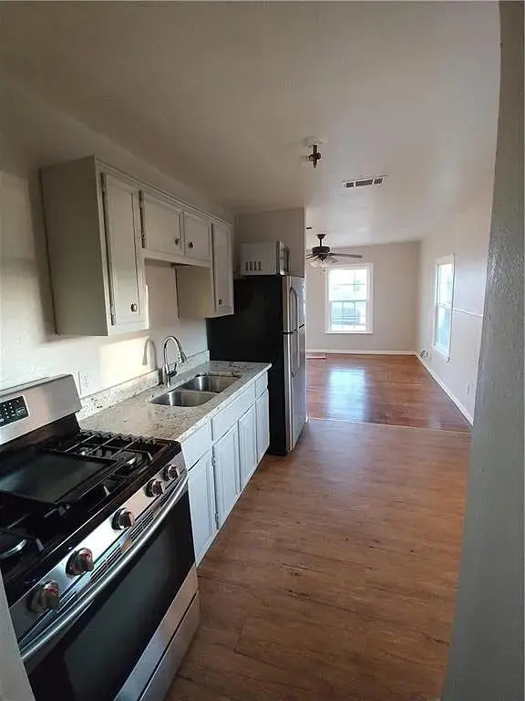 2014 Peoples ST, Austin, TX 78702