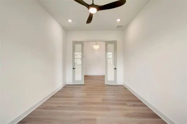 124 Rees Landing RD, Spicewood, TX 78669