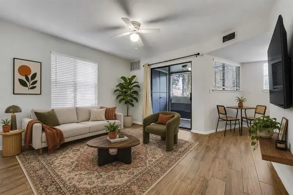 2500 Burleson RD #609, Austin, TX 78741