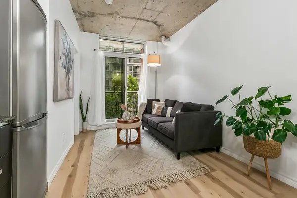 150 Sudbury ST #506, Toronto C01, ON M6J 3S8