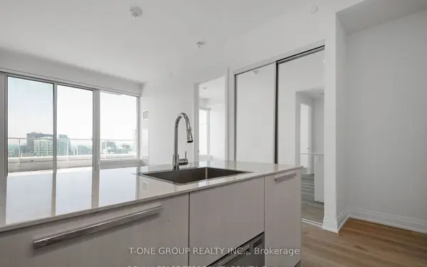 75 Canterbury PL #Ph107, Toronto C07, ON M2N 0L2