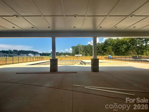 2181 Caravan LN, Stanley, NC 28164