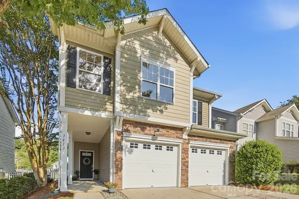 1813 Crabapple Tree LN, Charlotte, NC 28214