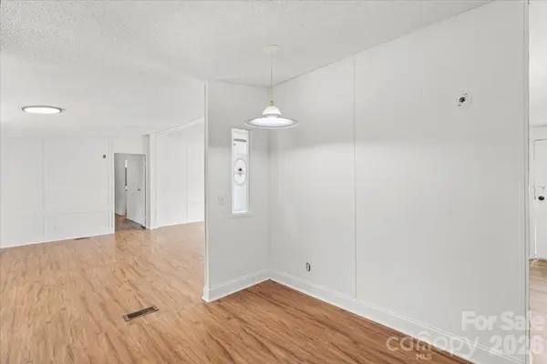 109 Puett DR, Dallas, NC 28034