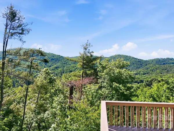 68 Stony RDG, Asheville, NC 28804