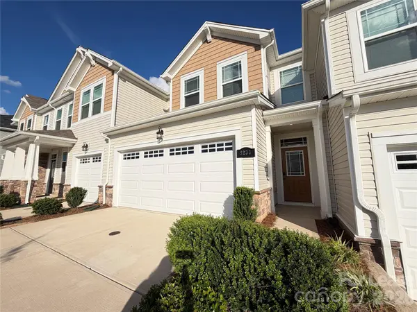 9233 Northfield Crossing DR, Charlotte, NC 28269