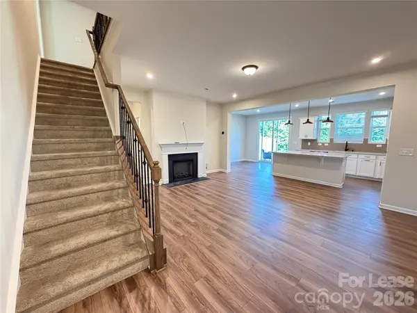 9233 Northfield Crossing DR, Charlotte, NC 28269