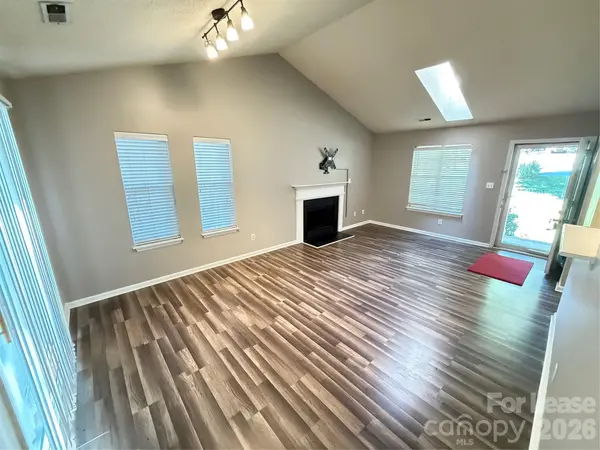 8006 Maxwelton DR, Huntersville, NC 28078