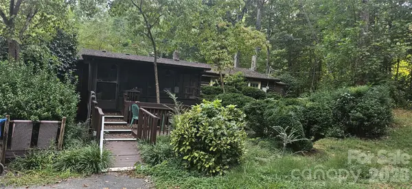 1944 E Maiden RD, Maiden, NC 28650