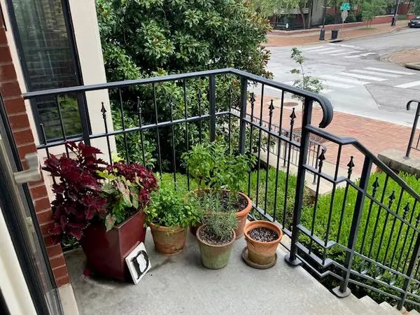 504 W 10th ST #504, Kansas City, MO 64105