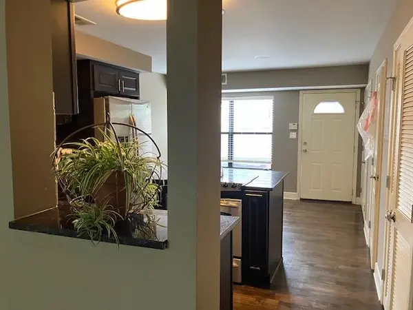 504 W 10th ST #504, Kansas City, MO 64105