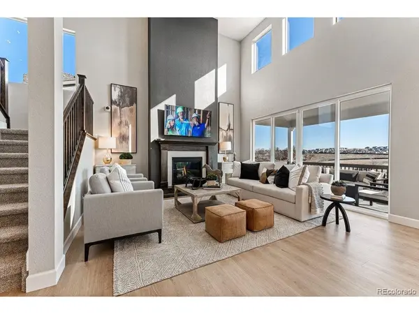 726 Bradley, Elizabeth, CO 80107