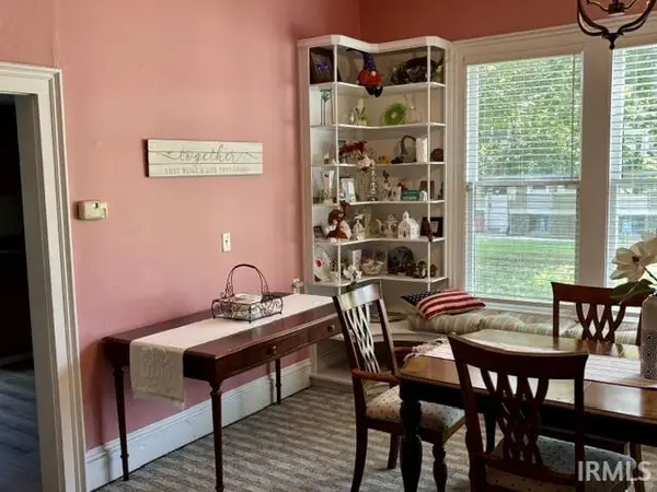 105 S Riverside DR, Winamac, IN 46996